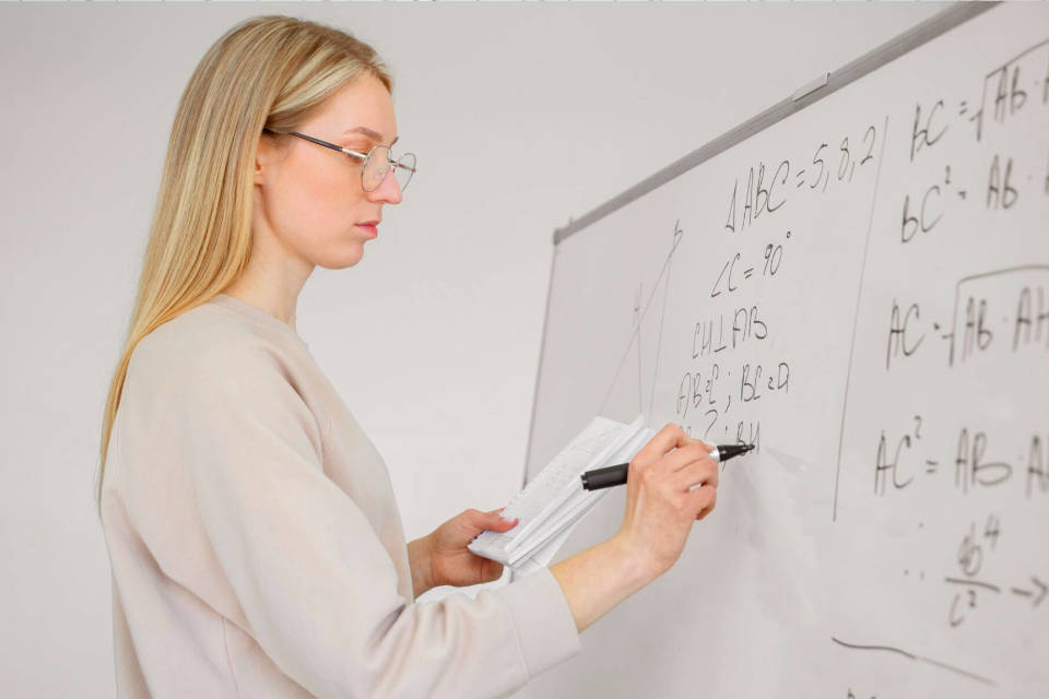 Plan przygotowania do&nbsp;matury z&nbsp;matematyki w&nbsp;10 miesięcy